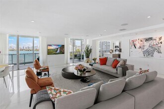1445 16th St in Miami Beach, FL - Building Photo - Building Photo