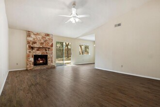 12214 Forsythe Dr in Austin, TX - Building Photo - Building Photo