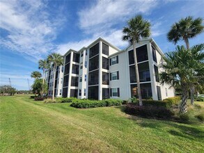 1030 Tidewater Shores Loop in Bradenton, FL - Building Photo - Building Photo