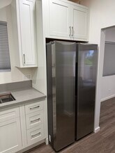 6219 Monterey Rd, Unit 6219 in Los Angeles, CA - Foto de edificio - Building Photo