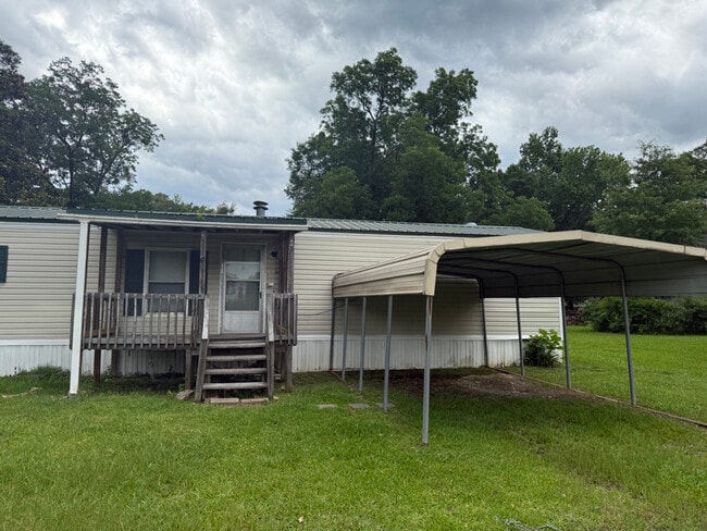 property at 1353 LA-139