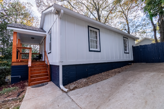 953 Garibaldi St SW in Atlanta, GA - Building Photo - Building Photo