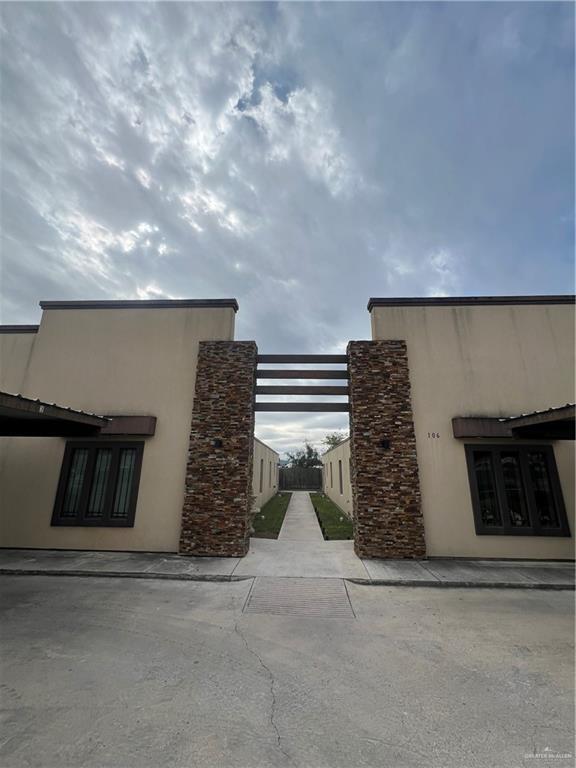 property at 14 Teak Dr