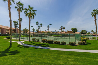 Saddleback in Bermuda Dunes, CA - Foto de edificio - Building Photo