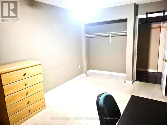 612 Grey St in Brantford, ON - Building Photo - Building Photo