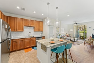 Welcome to Carlyle at Bartram Park! in Jacksonville, FL - Foto de edificio - Building Photo