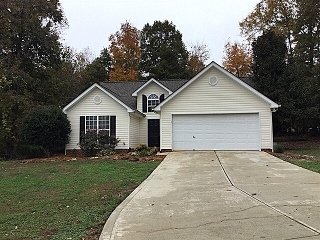 property at 478 Doves Crest Ct