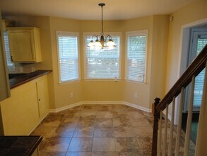 6300 Willowdell Dr in Wake Forest, NC - Foto de edificio - Building Photo