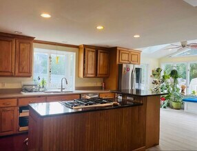 16 Wheeler Ln in Natick, MA - Building Photo - Building Photo