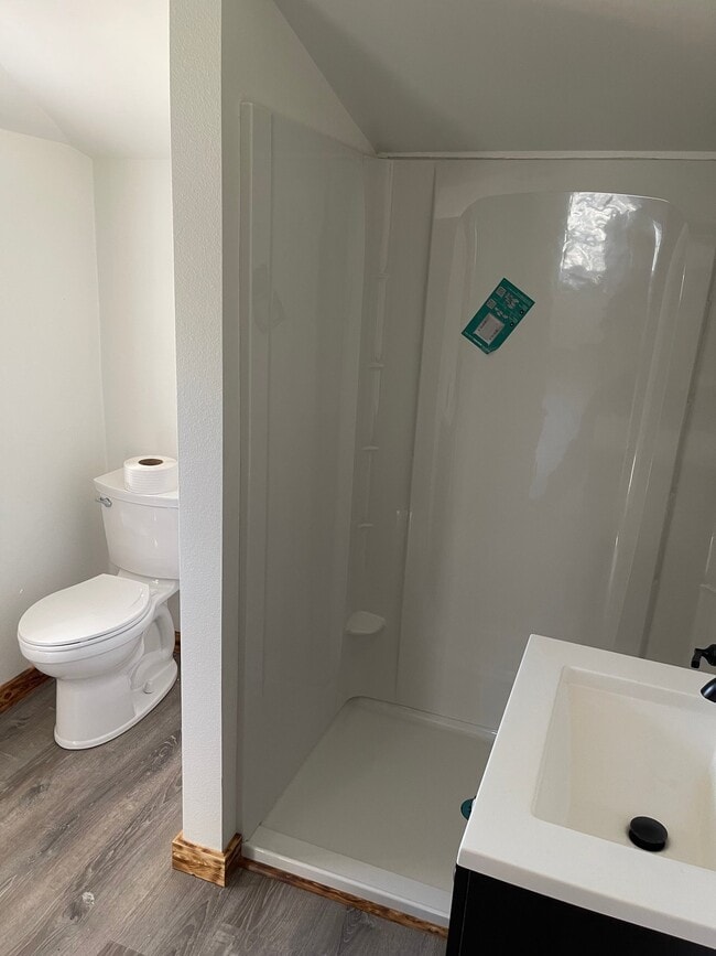 property at 462 W Ballf St