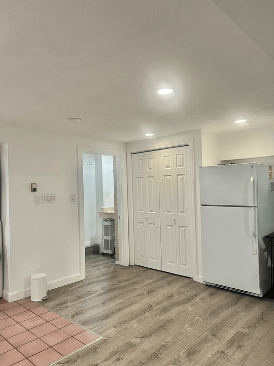 166-168 Auburn St, Unit BR in Cambridge, MA - Building Photo