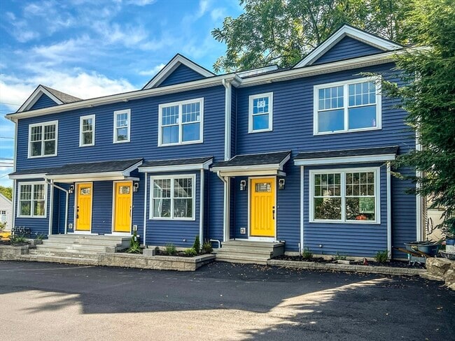 property at 71 Bolivar St