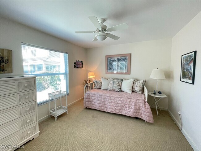 property at 254 6th Ave S