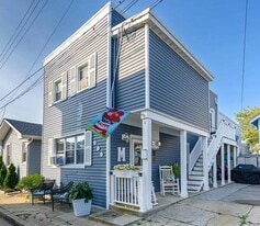 715 Wisteria Rd in Atlantic City, NJ - Building Photo