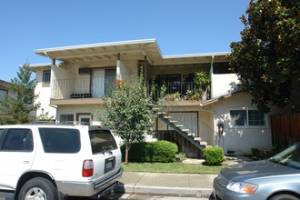 871 Canfield Ct in San Jose, CA - Building Photo - Building Photo