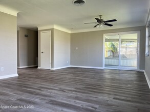 350 Carrousel Ct in Merritt Island, FL - Building Photo - Building Photo