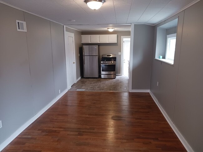 3615 Holcomb Ave in Des Moines, IA - Building Photo - Building Photo