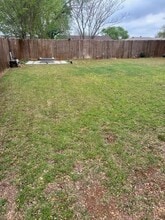 811 Huddleston Dr in Cache, OK - Building Photo - Building Photo