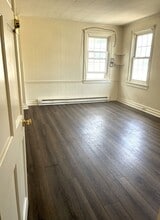 284 Lincoln Way W in Chambersburg, PA - Foto de edificio - Building Photo