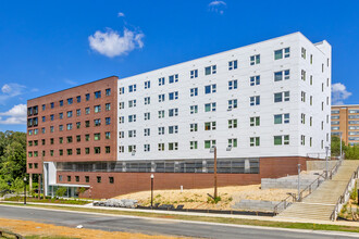 The Spire in Alexandria, VA - Building Photo - Building Photo