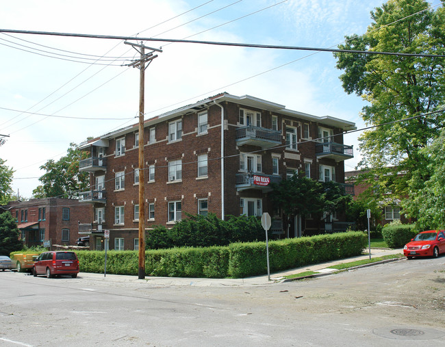 The Dewey in Omaha, NE - Foto de edificio - Building Photo