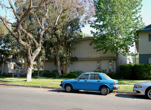 11671 Stuart Dr in Garden Grove, CA - Building Photo - Building Photo