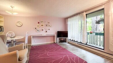 8540 Citation Dr in Richmond, BC - Building Photo - Building Photo