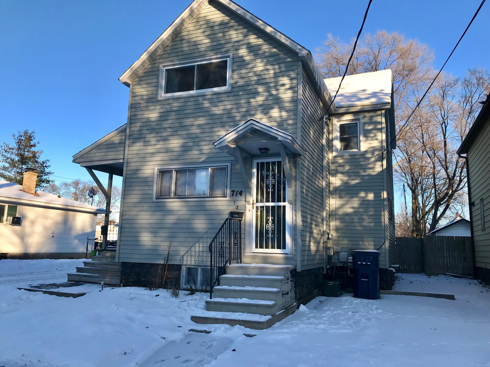 714 Litchfield St in Bay City, MI - Building Photo