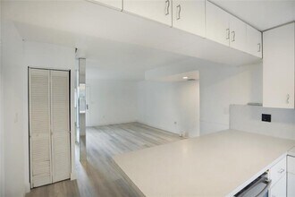 8841 NE 4th Avenue Rd in Miami Shores, FL - Building Photo - Building Photo