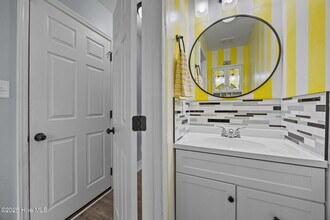 203 Reid Ct S in Jacksonville, NC - Building Photo - Building Photo