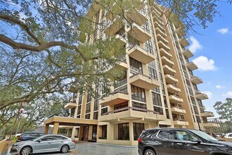 14655 Champion Forest Dr in Houston, TX - Building Photo - Building Photo