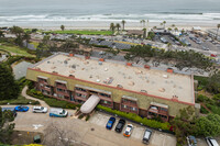 Chateau LAuberge in Del Mar, CA - Foto de edificio - Building Photo