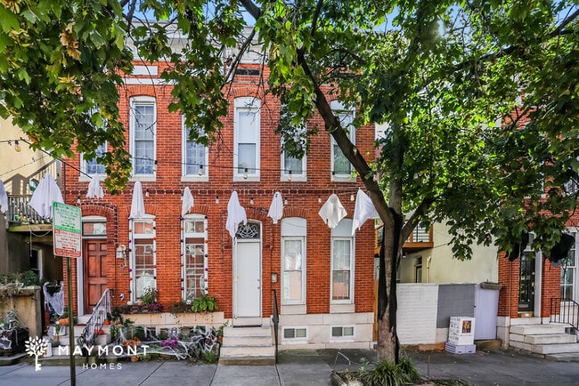 property at 7 E Ostend St