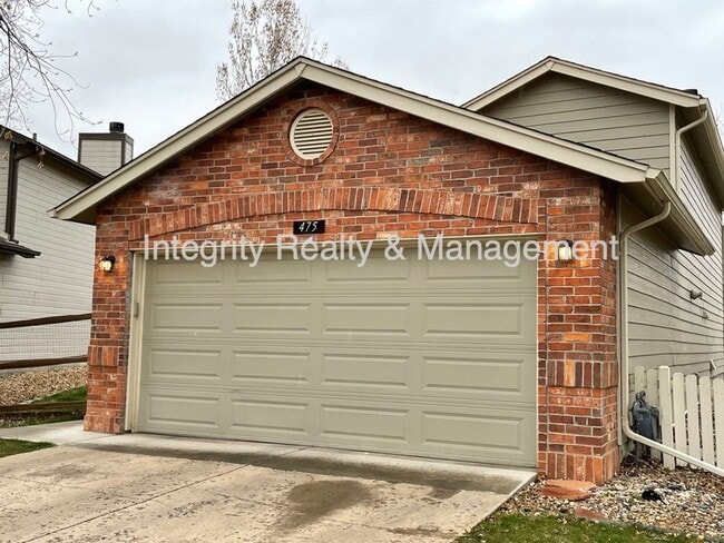 475 E Chiswick Cir in Littleton, CO - Building Photo - Building Photo