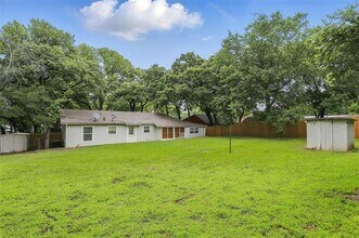 9337 Heron Dr in Fort Worth, TX - Building Photo - Building Photo