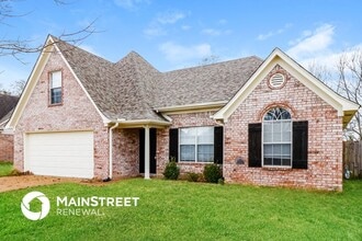 50 Clear Springs Dr in Oakland, TN - Foto de edificio - Building Photo