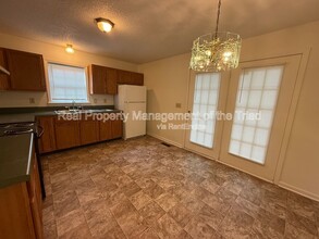 1805 Cody Ave in Greensboro, NC - Building Photo - Building Photo