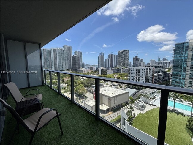 property at 121 NE 34th St
