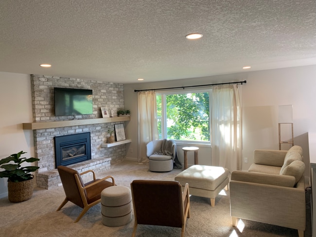 property at 928 Bartelmy Ln N