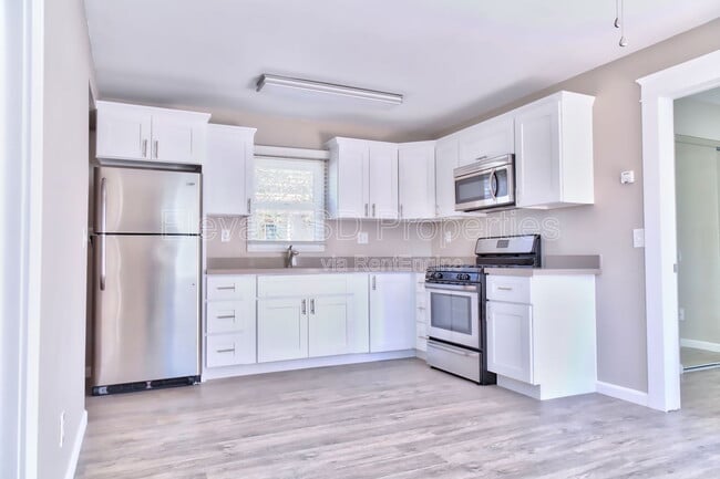 property at 290 2nd Ave