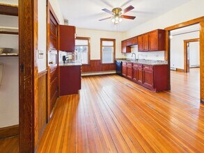 5-7 Hoyle St in Norwood, MA - Building Photo - Building Photo