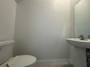 10149 Trumpet Honeysuckle Wy in San Antonio, FL - Building Photo - Building Photo