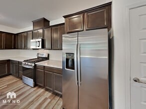 1688 Bullock Dr in Woodland, CA - Building Photo - Building Photo