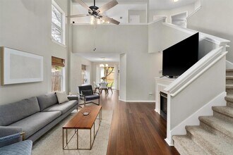 9325 Linkmeadow Dr in Austin, TX - Building Photo - Building Photo