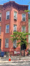 195 17th St in Brooklyn, NY - Building Photo - Building Photo