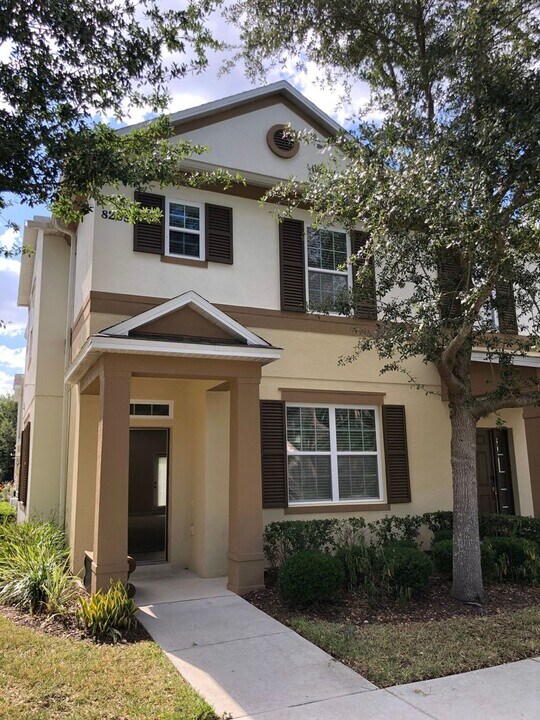 8265 Maritime Flag St in Windermere, FL - Building Photo