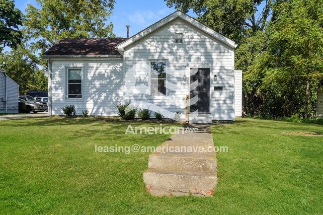 property at 630 W 8th St