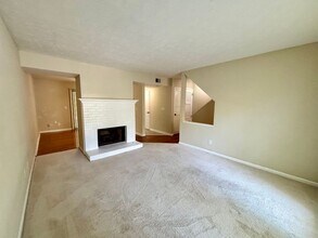 666 Stratford Green Way in Avondale Estates, GA - Building Photo - Building Photo