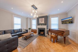 139 W 4th Ave in Roselle, NJ - Building Photo - Building Photo