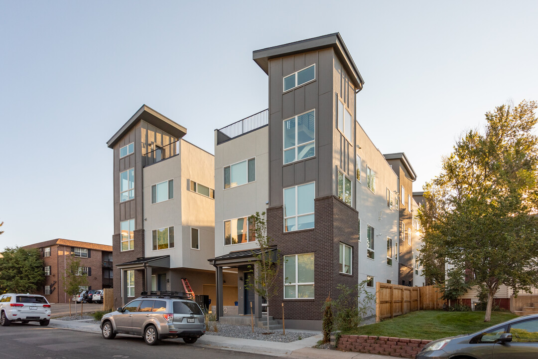 Swedish Townhomes in Englewood, CO - Building Photo